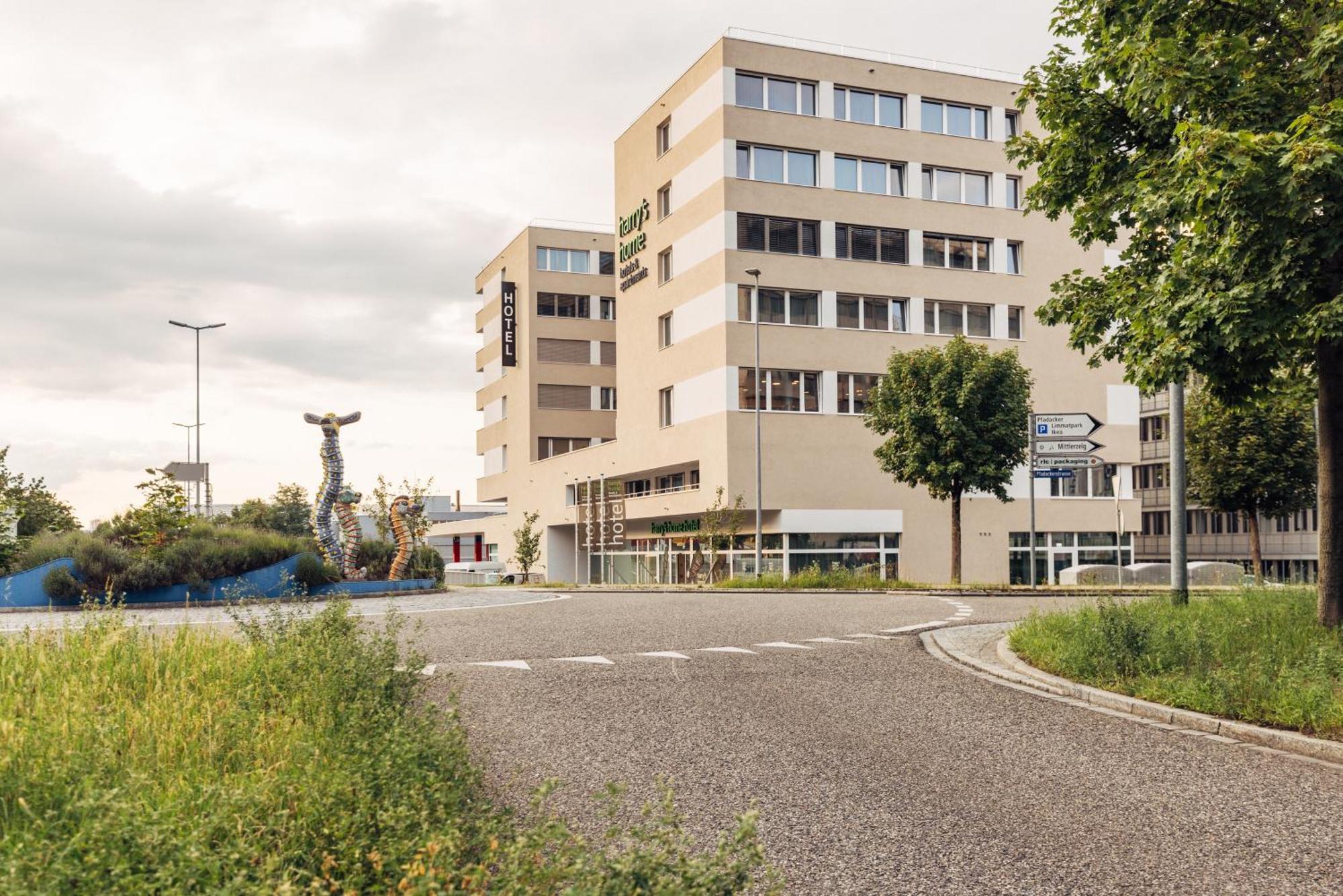 Harry'S Home Zuerich-Limmattal ชไปรเทนบาค ภายนอก รูปภาพ
