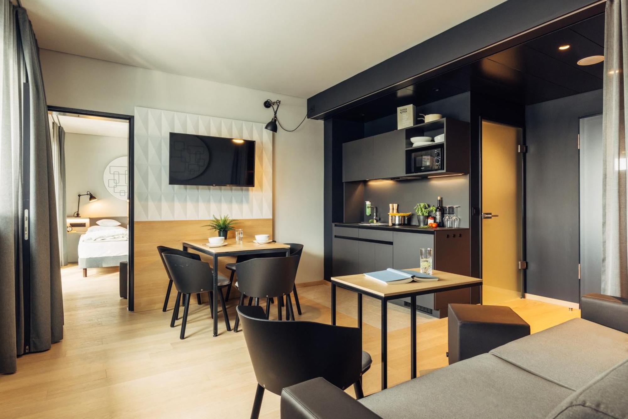 Harry'S Home Zuerich-Limmattal ชไปรเทนบาค ภายนอก รูปภาพ