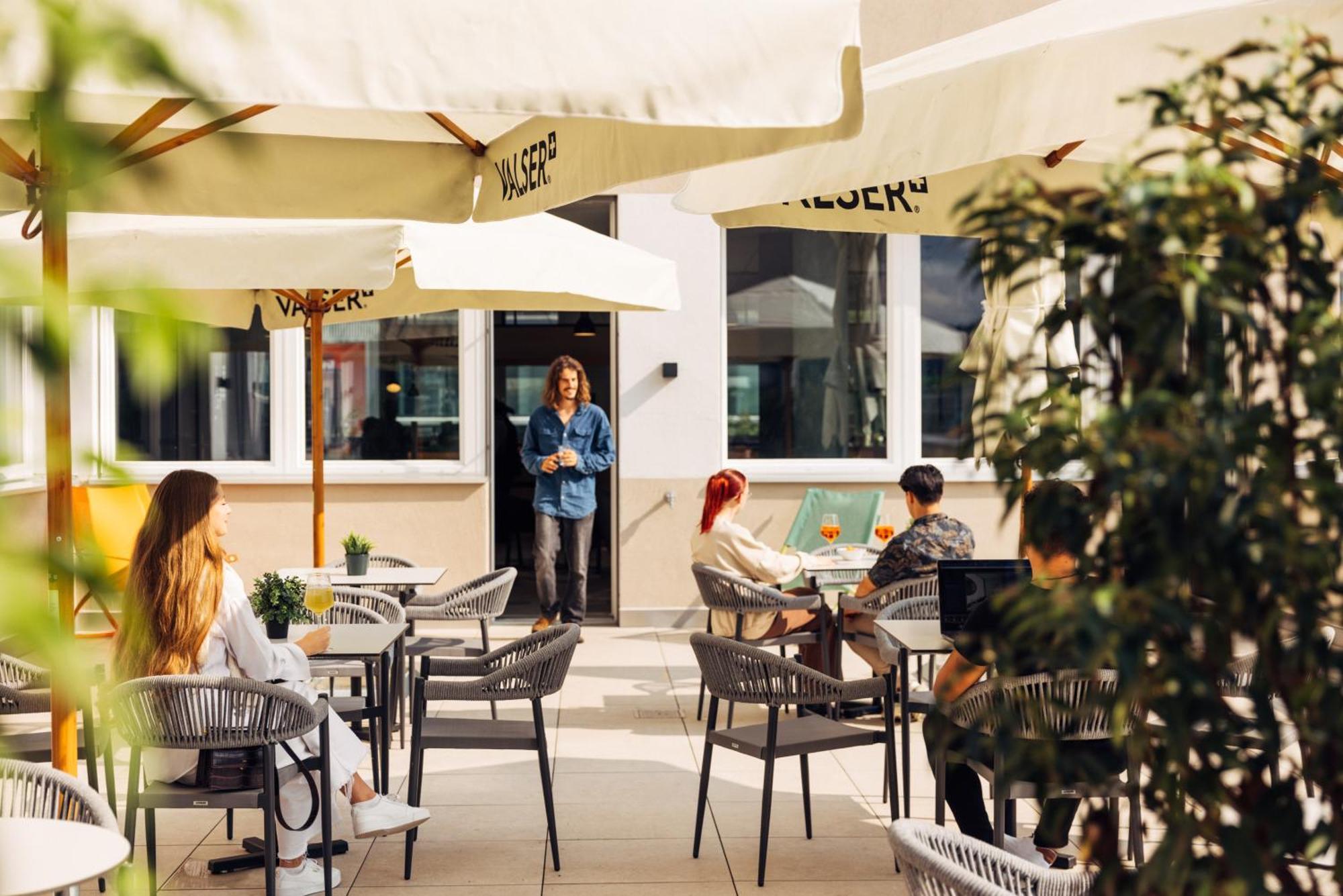 Harry'S Home Zuerich-Limmattal ชไปรเทนบาค ภายนอก รูปภาพ